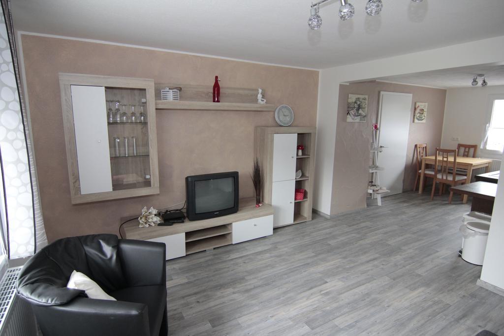 Ferienwohnung Margot Зимерат Стая снимка
